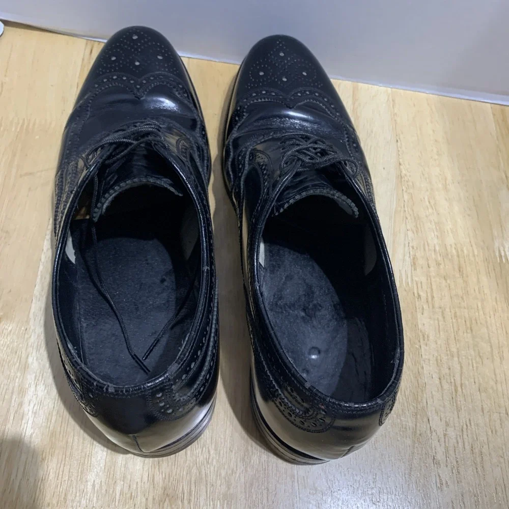 Florsheim Mens 10.5D Black Flexible Fiben Insole Leather Wingtip Oxford Dress